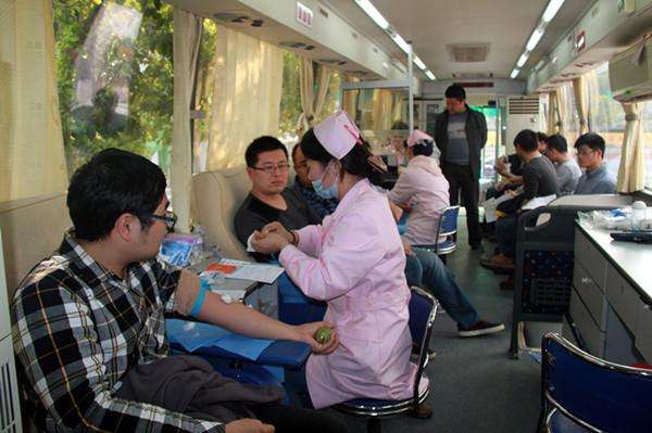 競爭惡劣，獻血車價格也不能成為搶奪市場的主要因素