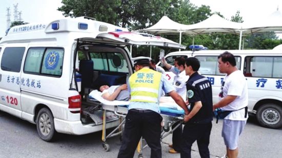 救護(hù)車一次多少錢？出車費(fèi)用太高或成救護(hù)難題？01